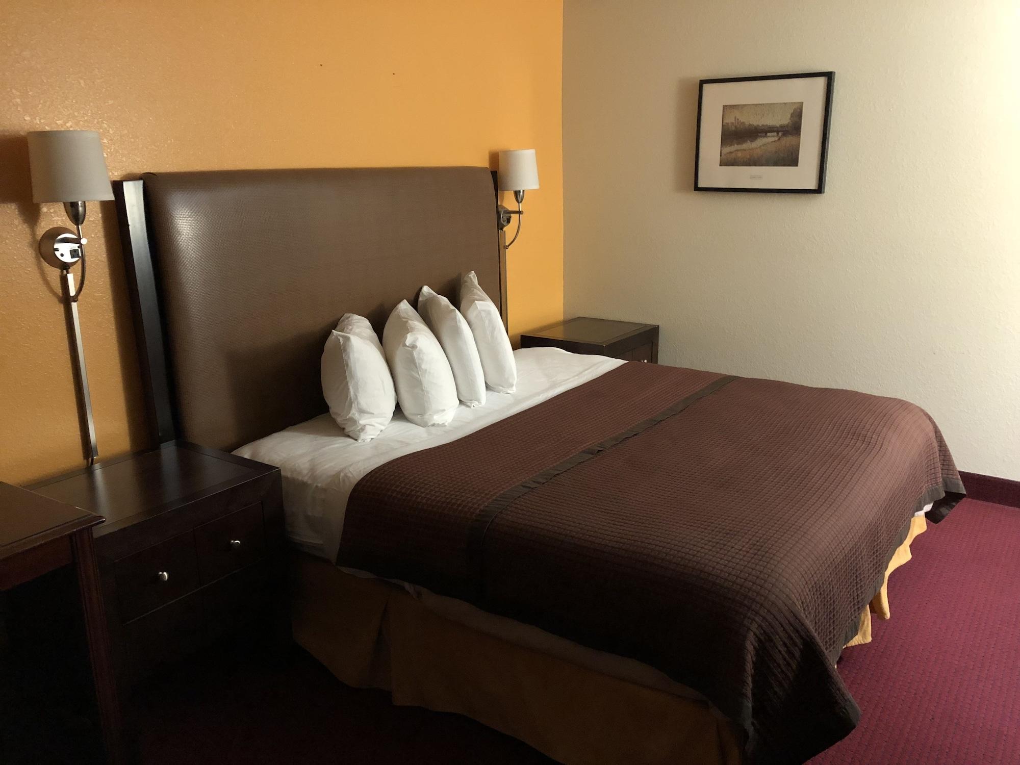 Magnuson Hotel Fort Wayne North - Coliseum Εξωτερικό φωτογραφία